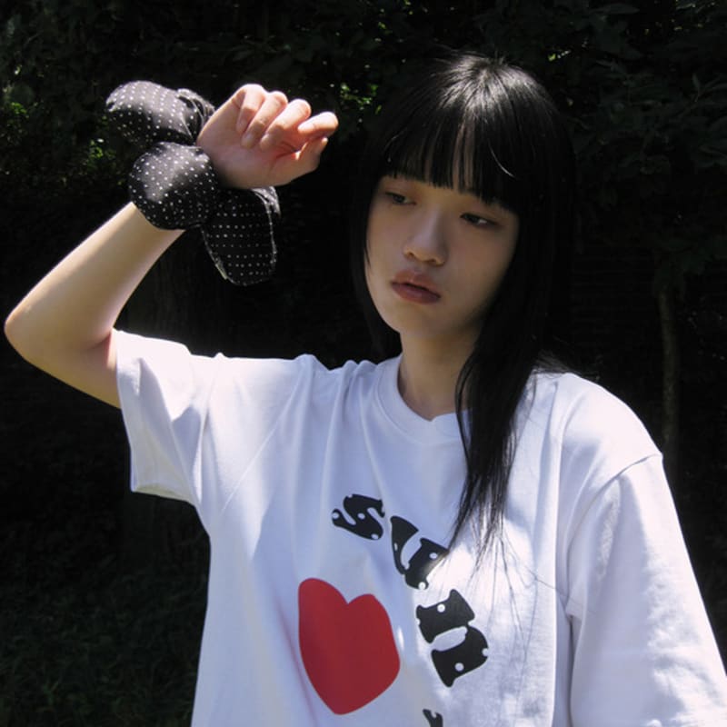 

Солнечная резинка для волос в горошек (ЧЕРНЫЙ) FREE