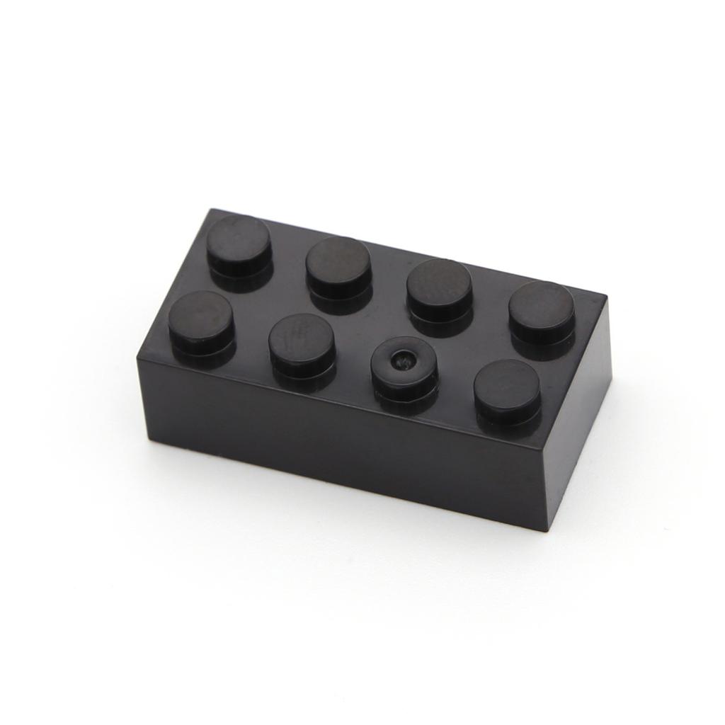 40pcs DIY Building Blocks Thick Figures Bricks 2x4 Dots Educational Creative Size Compatible With 3001 Plastic Toys for Children