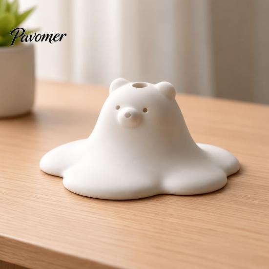 Small Decorative Sculptures 3D Printed Cute Polar Bear Figurine, Adorable White Desk Creative Healing Gadgets Ornament for Living Room Bedroom,