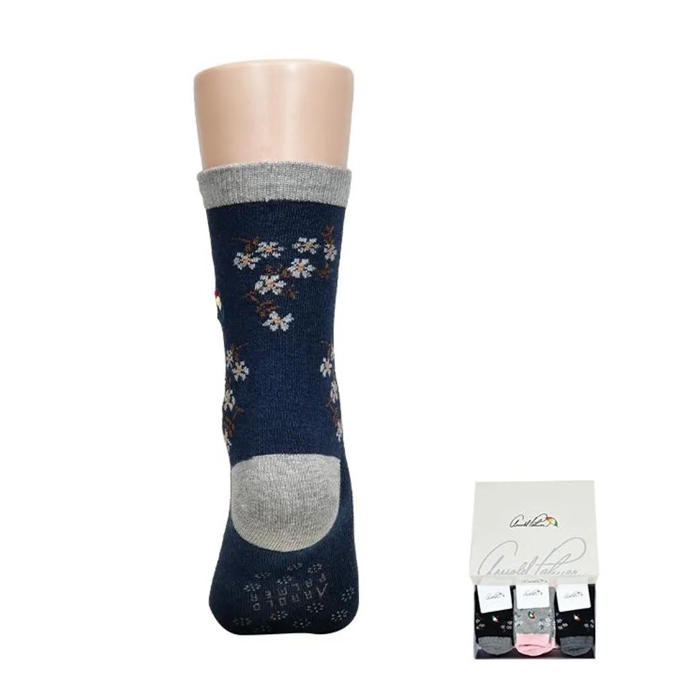 Arnold Palmer Elegant Floral Print Women's Mid-Calf Non-Slip Sock Set