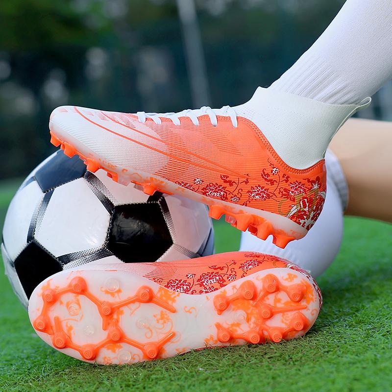 New  Football Shoes' Long Spike Grass Football Shoes Training Competition High Top Spike Athletic Shoes For Men