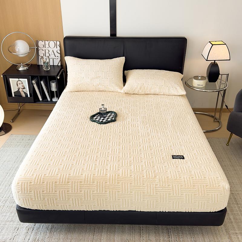 Hot Winter Warm Coral Fleece Fitted Sheet Elastic Mattress Protector Cover Fluffy Plush Bed Linen Couple Double Bed King Size
