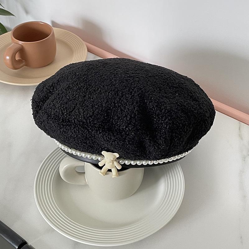 

Japanese Designer Cute Little Bear Pearl Bere Hat for Women In Autumn and Winter Temperament Warm Plush Painter Hat M（56-58cm）