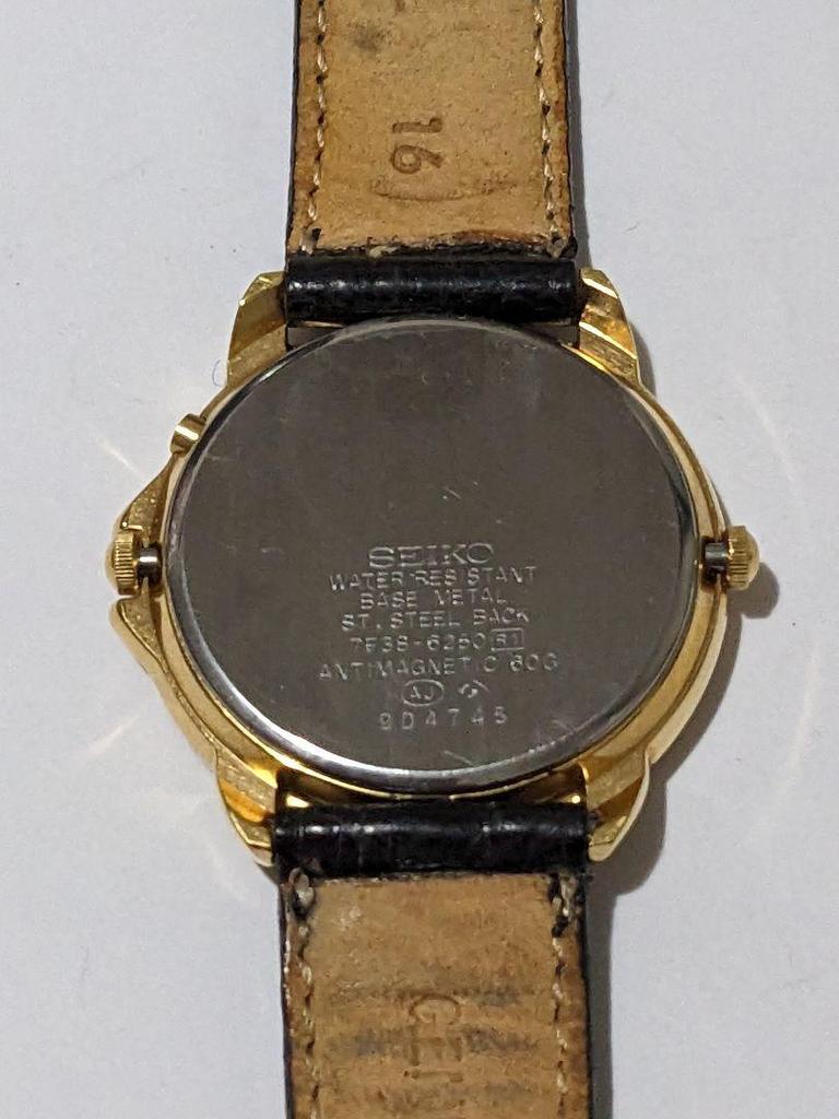 [USED] Seiko Avenue Moon Face 7f38-6250 Battery replaced