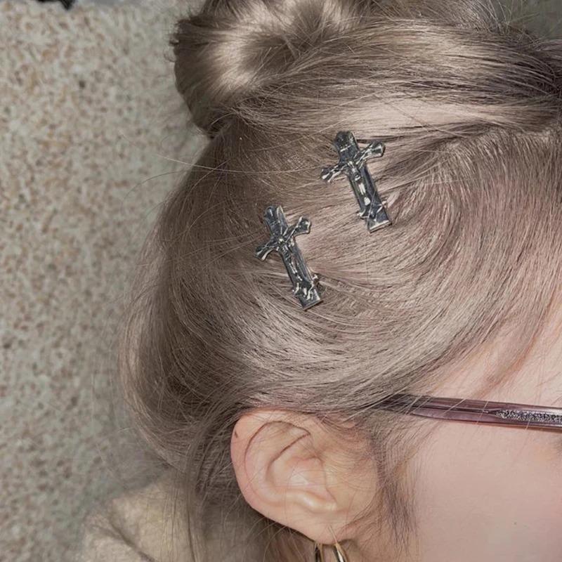 Lot de 2 barrettes à cheveux style punk, style croix, tendance, décoratives pour Halloween, pour cosplay