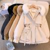 A simple, fashionable and versatile winter down cotton-padded jacket for a chubby girl