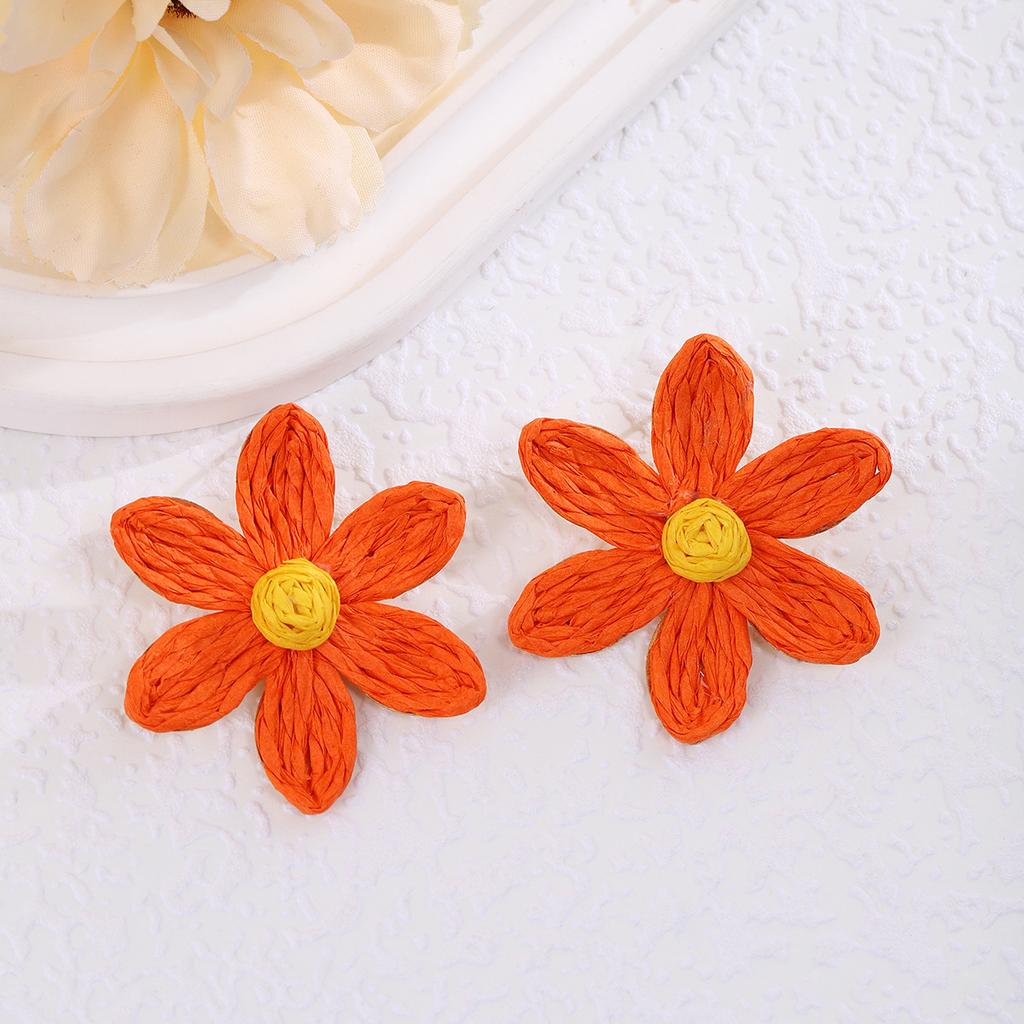 Dopamine Colored Flower Earrings, Vacation Wind Bohemian Wind Contrasting Color Raffia Earrings Women