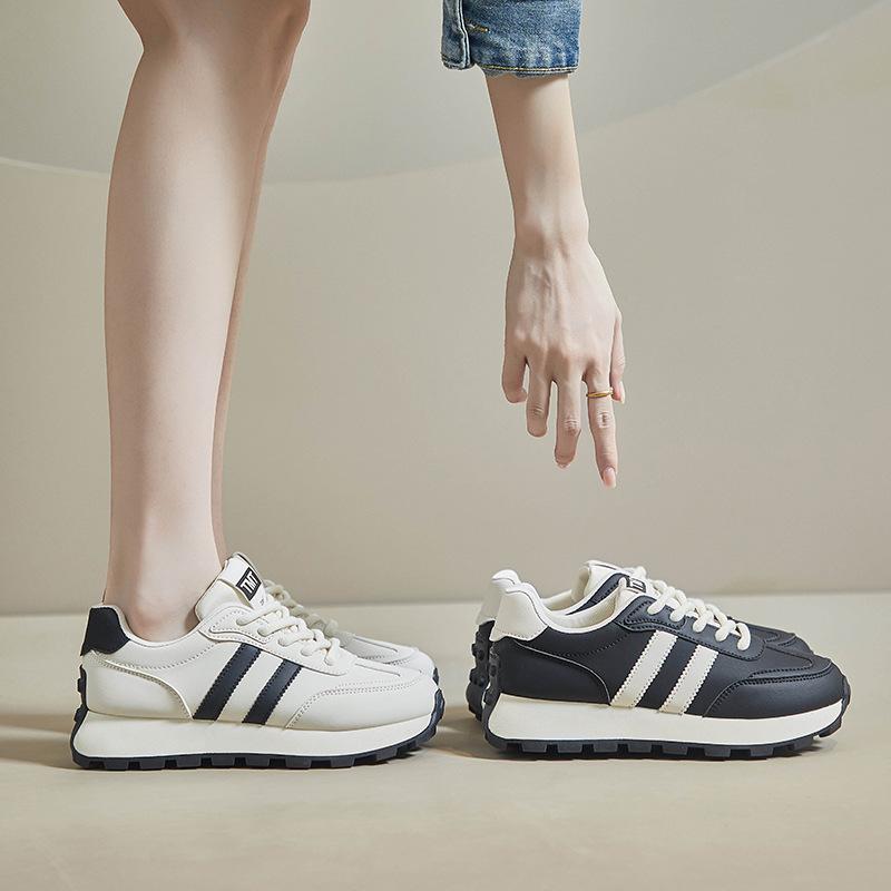 Fashion ins Korean version of low help daddy shoes female 2024 autumn new breathable student sports increase casual shoes women's shoes