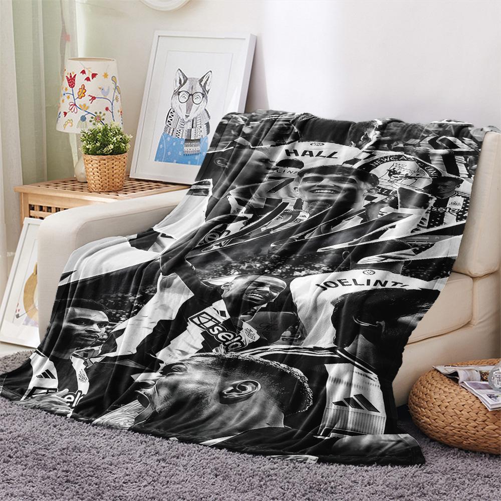 Newcastle United Print FlAannel Blanket, High quality Comfortable for All Seasons, Home Decor, Warmth and Comfort