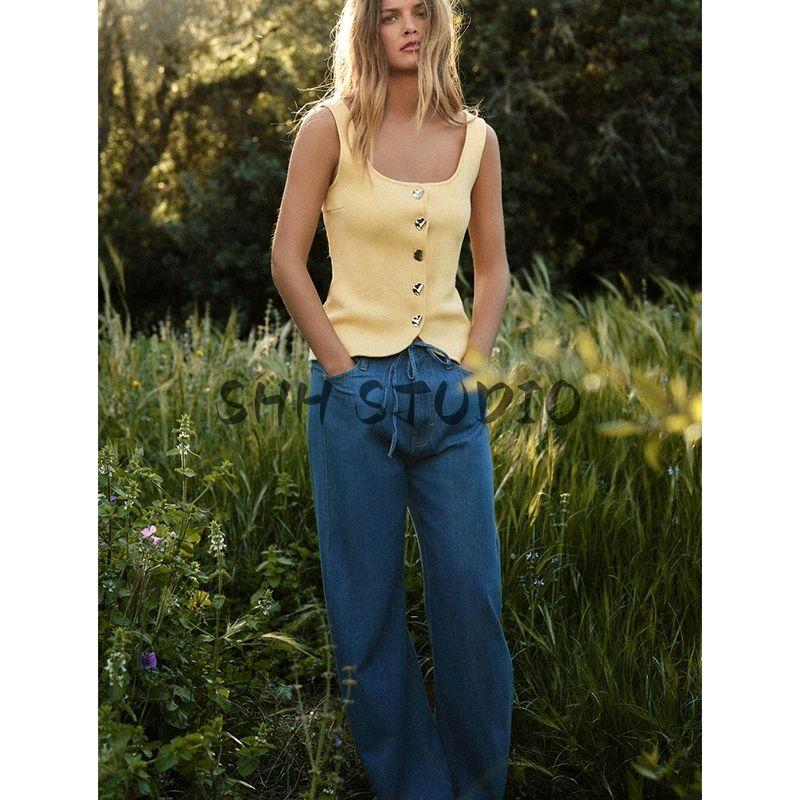 Spring and Summer New Women's Clothing Metal Button Decoration Plain Stitch Corset Round Neck Shoulder Strap Tops 5536038