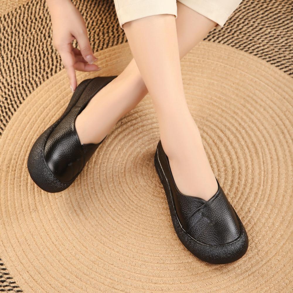New Top‑Layer Cowhide Mom Slip‑on Shoes, Retro Shallow Mouth Flat Loafers, Anti‑Slip Wear‑Resistant Soft‑Sole Comfort Women Shoes SA‑7022
