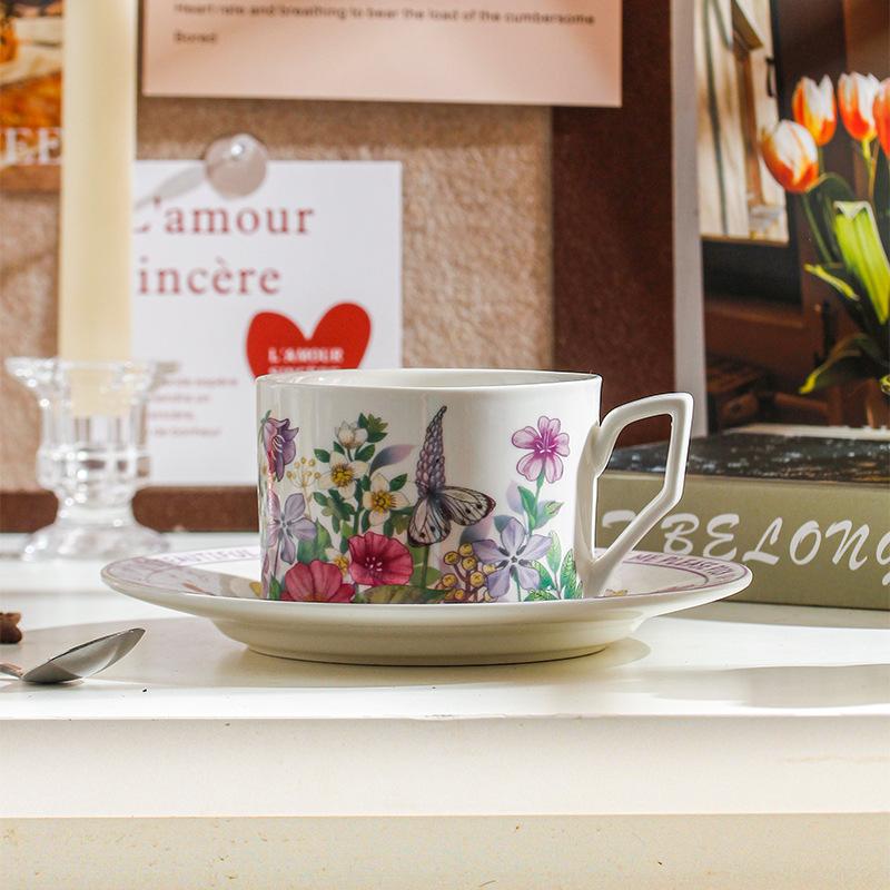 Retro Ceramic Cups And Saucers, Antique Oil Painting, Green Wind Chimes, Flower Coffee Cups And Saucers, Hepburn Style Afternoon Tea