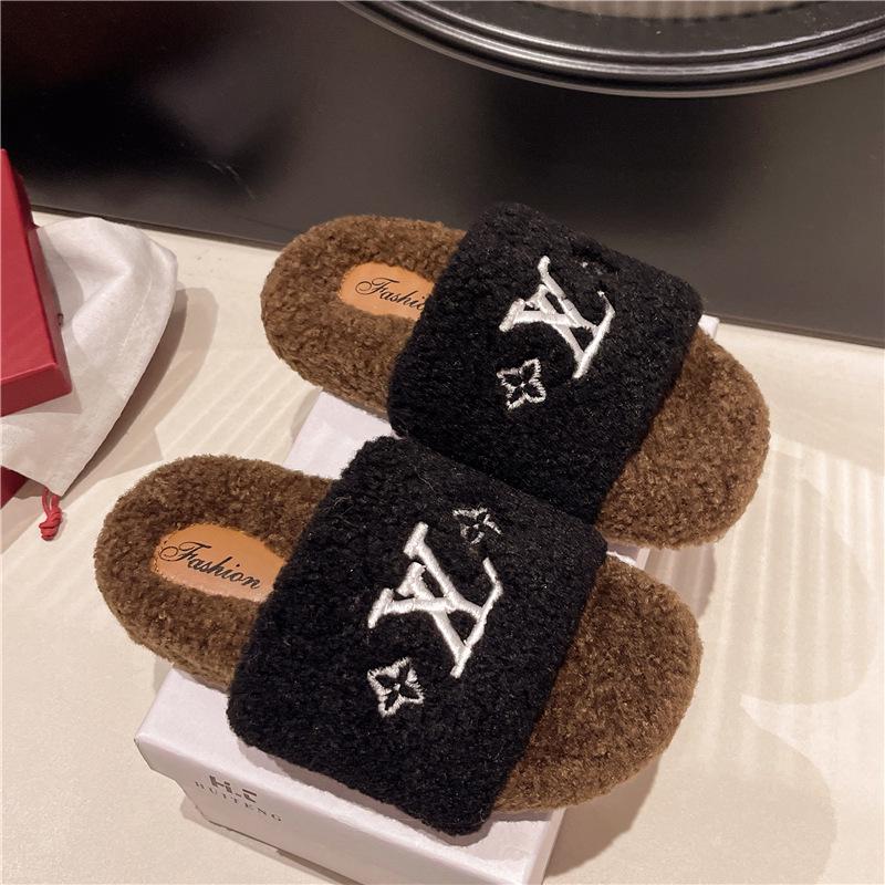 Women's Trendy Korean Flat Bottom Fuzzy Slippers for All Seasons 2025