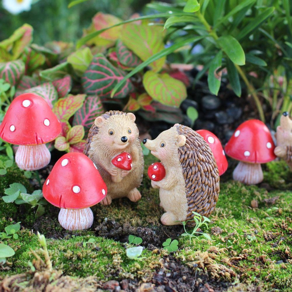 7pcs Resin Hedgehog Mushroom Statue Cartoon Garden Miniatures Figurine Animal Sculpture  Courtyard