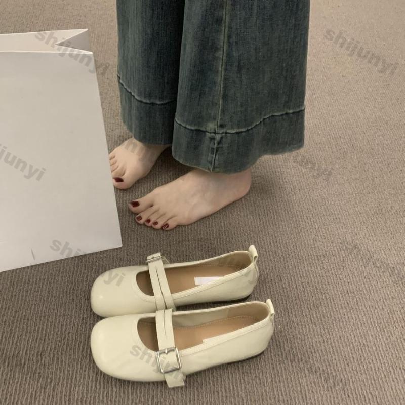 Women Shoes 2026 Spring New Vintage Comfortable Round Toe Mary Jane Shoes Fashion Buckle Strap Soft Sole Women's Ballet Flats
