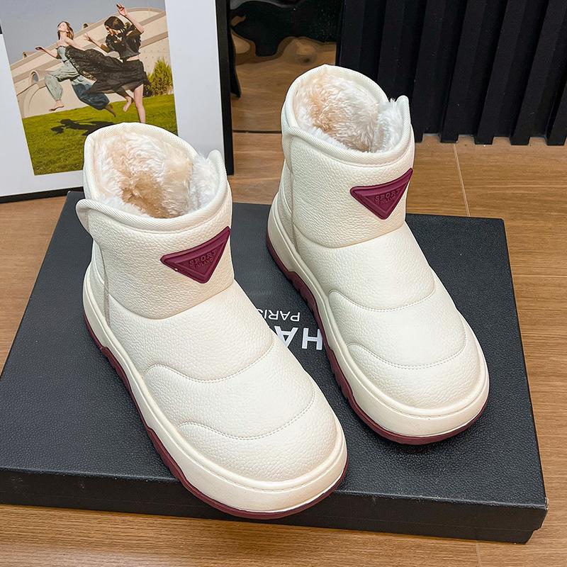 

Кожаные хлебные нескользящие зимние ботинки детские 2025 зима толстая подошва с набивным утолщением теплые короткие голенища Северо-восток большие хлопковые ботинки 40