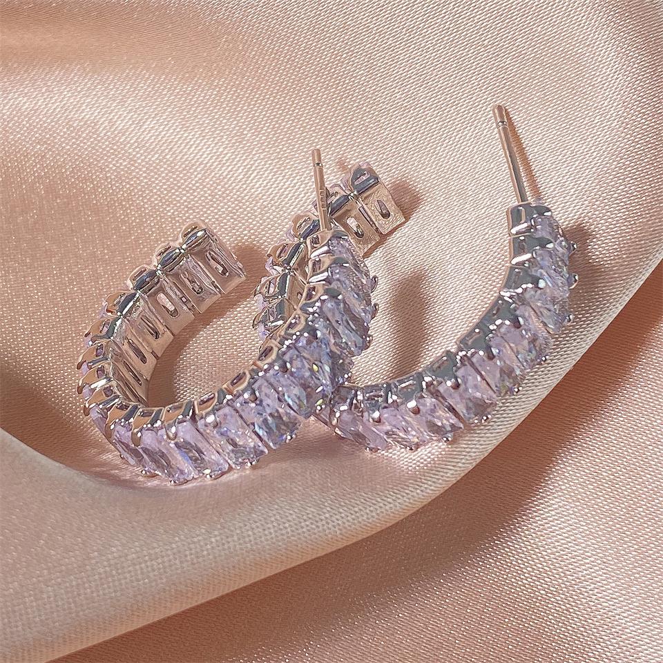 

Новые геометрические серьги-гвоздики прямоугольной формы из циркона, гипоаллергенные, для женщин, модные, золотистого цвета, круглой формы, для вечеринок, с цирконом