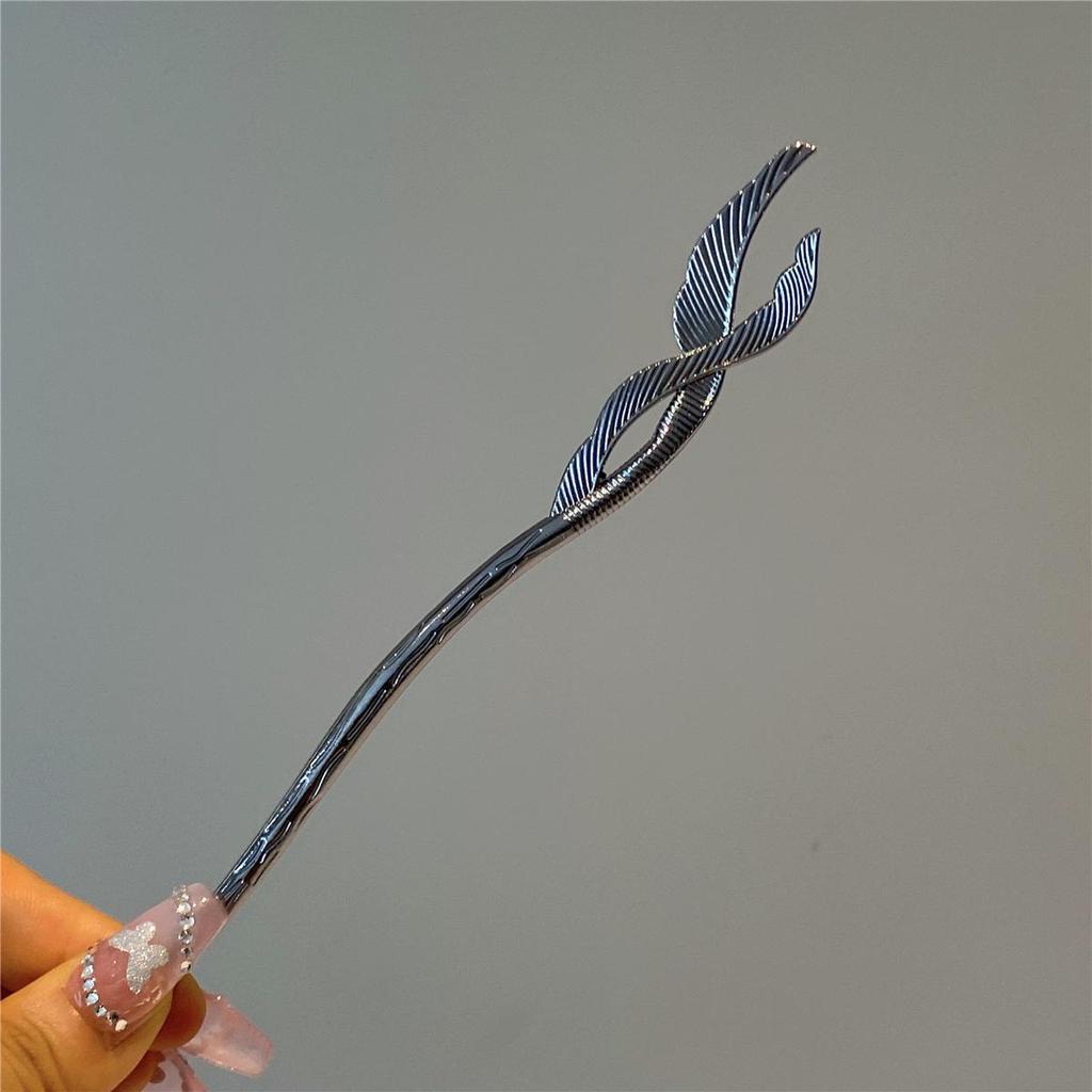 Snake-Shaped Metal Hairpin - Elegant 2023 Summer Accessory