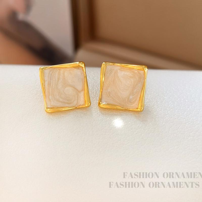 Позолоченные медью серьги-пусеты из серебра S925 простой квадратной формы - Модный дизайн