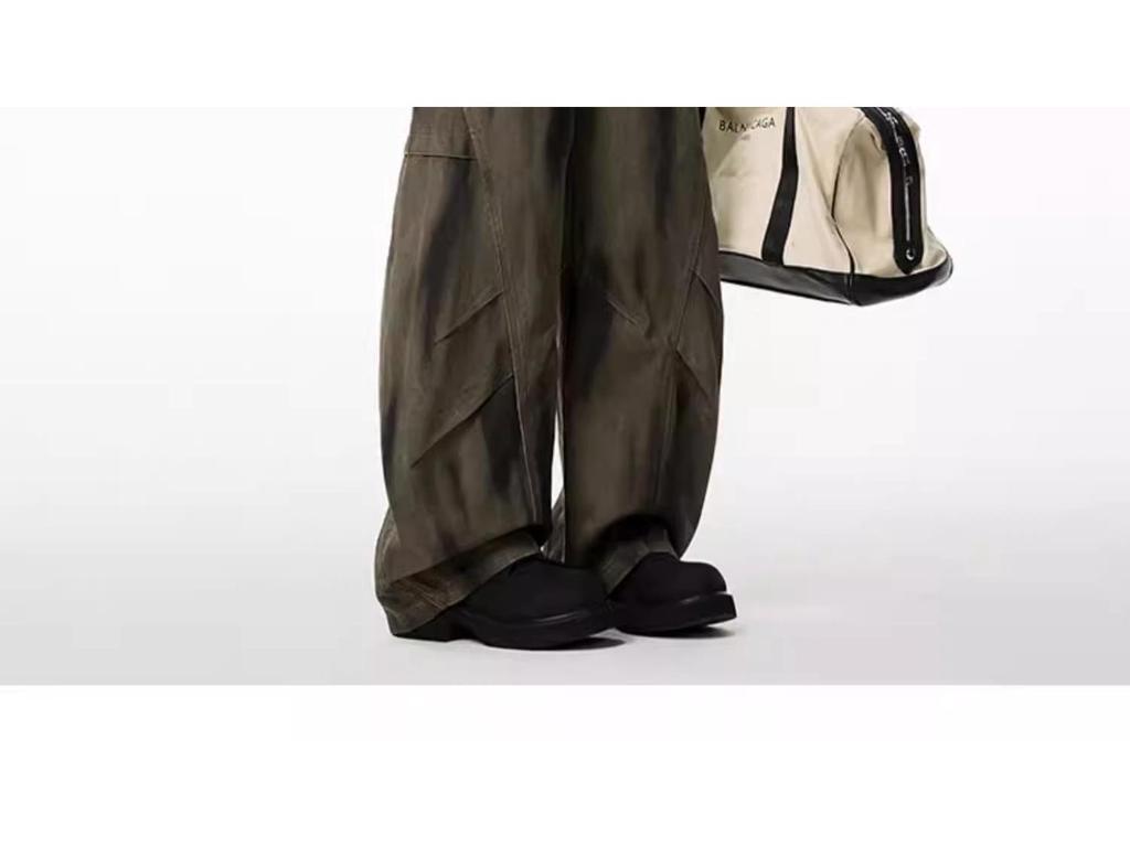 Spring 2025 Pleated Wide-Leg Denim Jeans - Dirty Dye