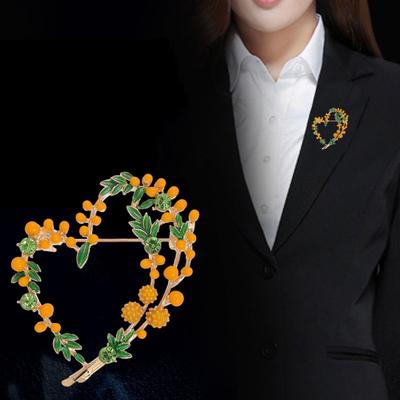 Broche Vintage de Gota de Óleo Mimosa Fruta Coroa do Amor Corsage Strass Brilhantes Insígnia de Roupa Chapéu Presente Dia das Mães