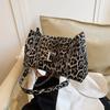 Advanced Sense of Large Capacity Leopard Print Underarm Bag, Fashionable Chain Shoulder Crossbody Bag, Fashionable and Versatile Women's Bag