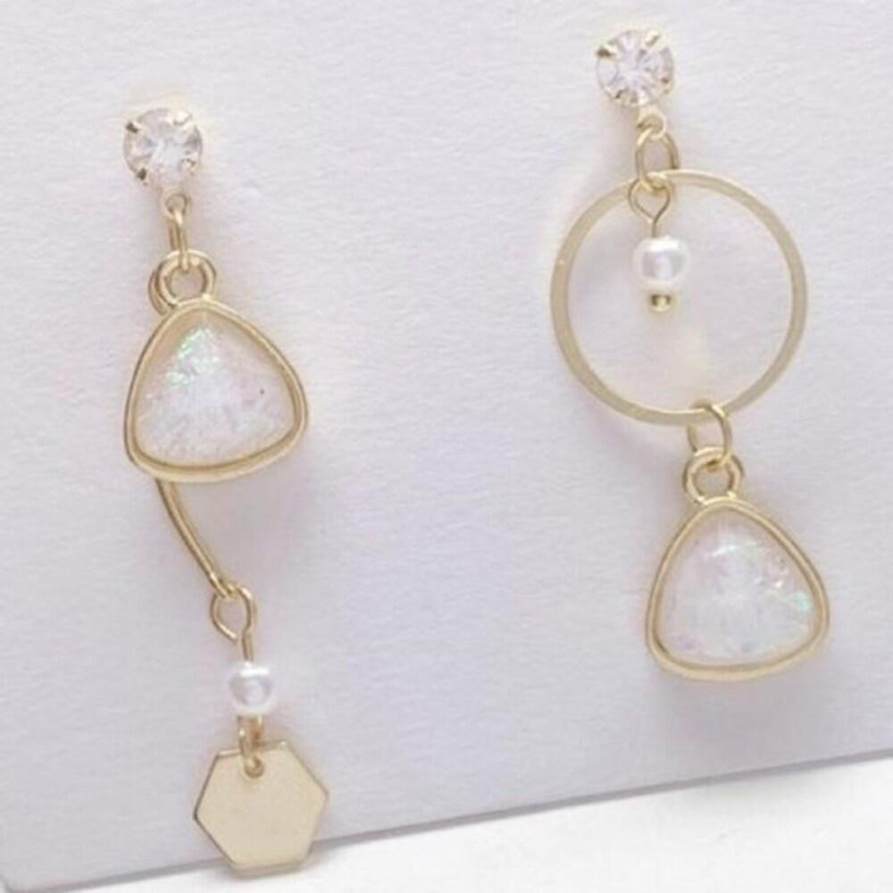 [Onm] Onm Gd116 Drop Stone Unbalanced Earrings (15791564)