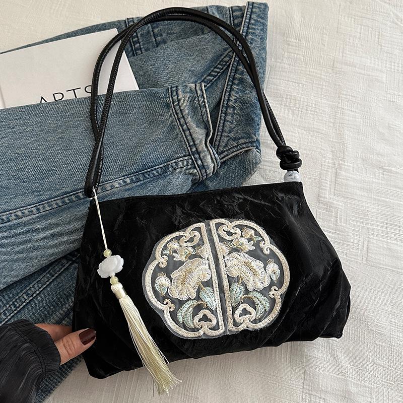 Trendy 2024 Chinese-Style Tassel Crossbody Bag - Women's Summer Fashion Shoulder Bag