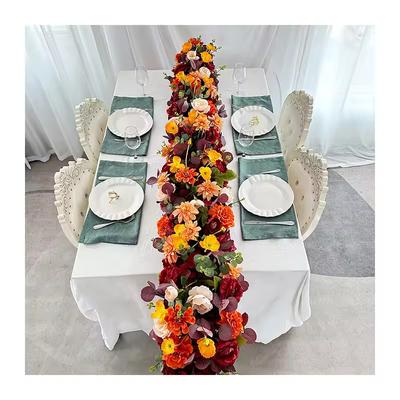 Decoração de casa – Flores e coroas artificiais