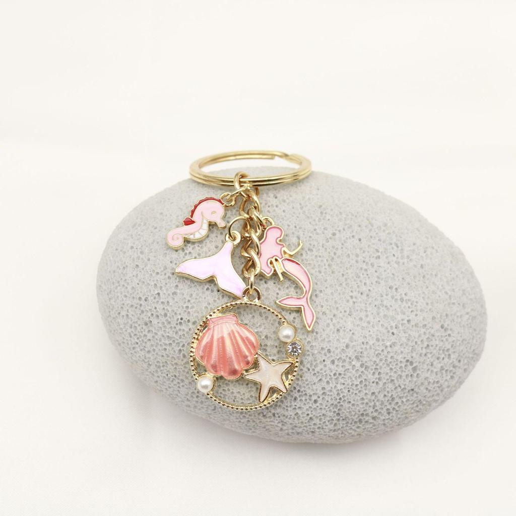 Ocean Series Starfish & Turtle Keychain - Mermaid Drip Oil Beach Pendant for Backpack or Car