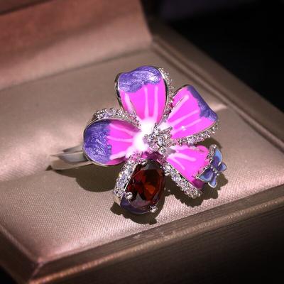 Anillo delicado de mariposa y flor morada de alta calidad, joyería elegante para fiesta, esmalte hecho a mano para mujer