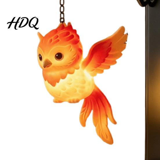 Dekoratives Desktop-Ornament Magische Bücherregal-Lampe mit Eulen-, Phönix- und Hirschfiguren Vintage-Eisenständer Geburtstagsüberraschung für Fans Helles Warmlicht