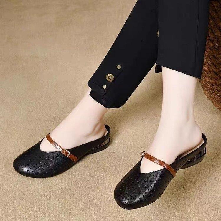 Retro round head hollow breathable bag head half drag comfortable and versatile wear 2025 summer new low-heeled cool slippers women