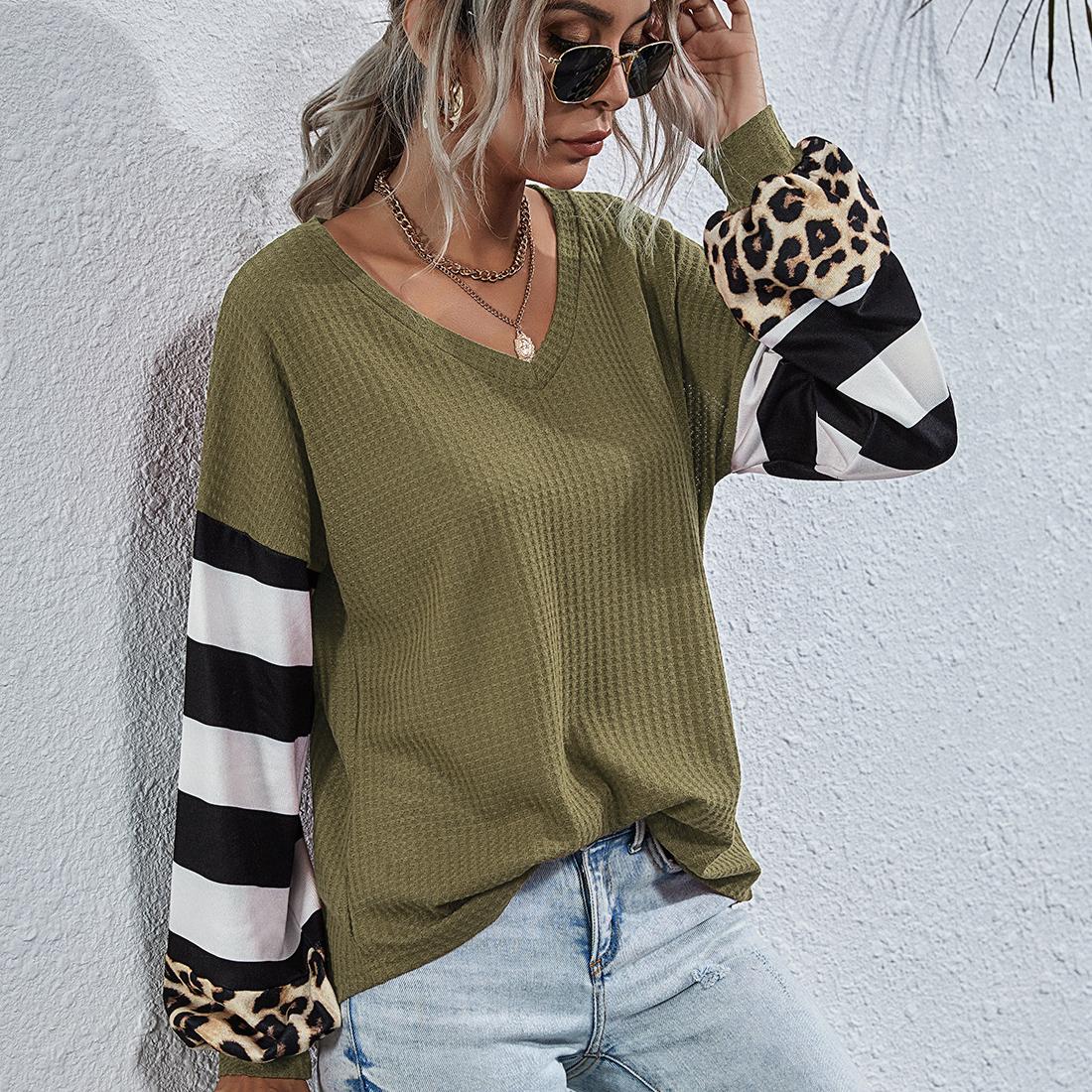 

Женский полосатый топ с леопардовым принтом осень-зима 2025, футболка с V-образным вырезом, свободного кроя, с длинным рукавом, для больших размеров, повседневная уличная одежда 3XL зелёный