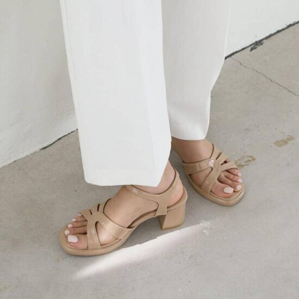 Jisyu Rodel Square Toe Platform Strap Sandal