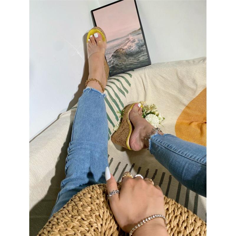 Fashion Female Shoes Slippers Soft Low Slides On A Wedge Beige Heeled Sandals 2025 Comfort Black Gold Casual Silk Buckle Strap Scandals