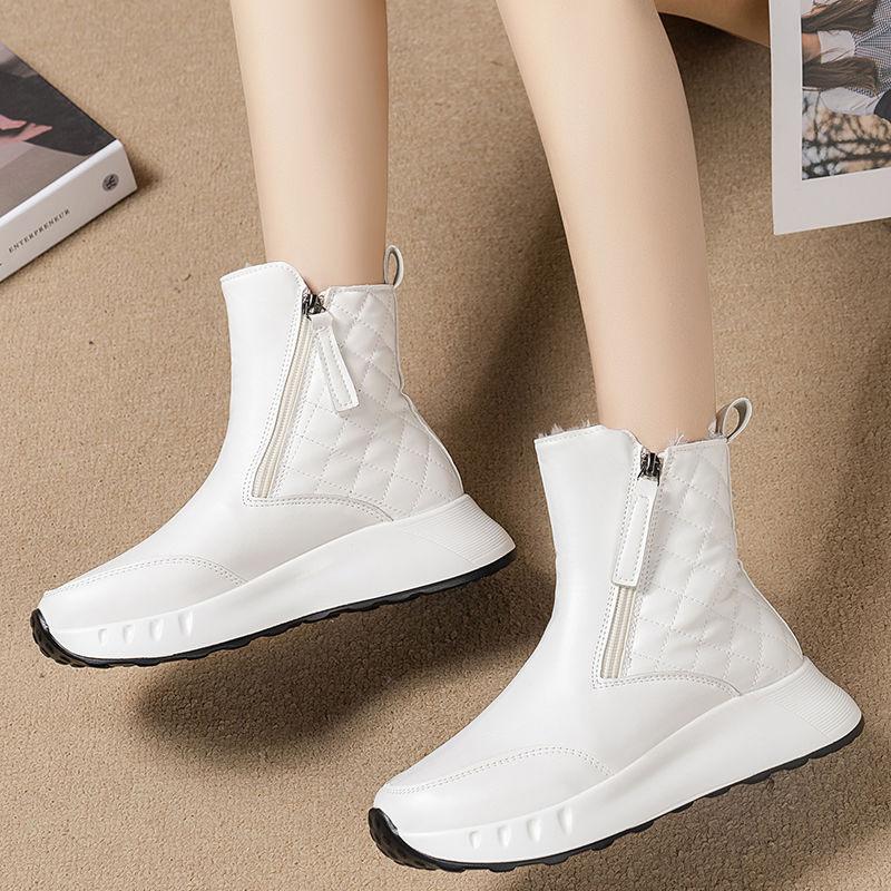 Winter Leather Waterproof Platform Snow Boots for Women Fashion 2025 Novelty Woman Shoes Sale Non Slip Goth New in Plush Ankle
