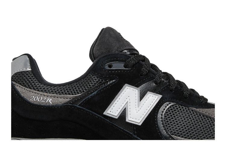 New Balance 2002R Siyah Koyu Gri Beyaz