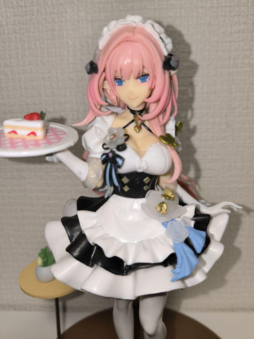 

[Б/У] Фигурка горничной Элисии в розовом Анонимная доставка