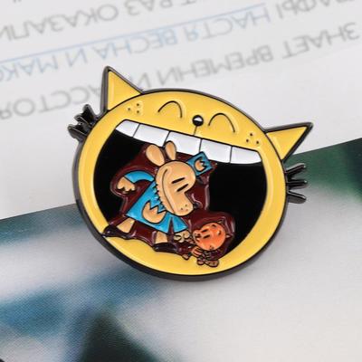 Detective Dog Brooch: Funny Animated Animal Lapel Pin for Kids and Friends Gift