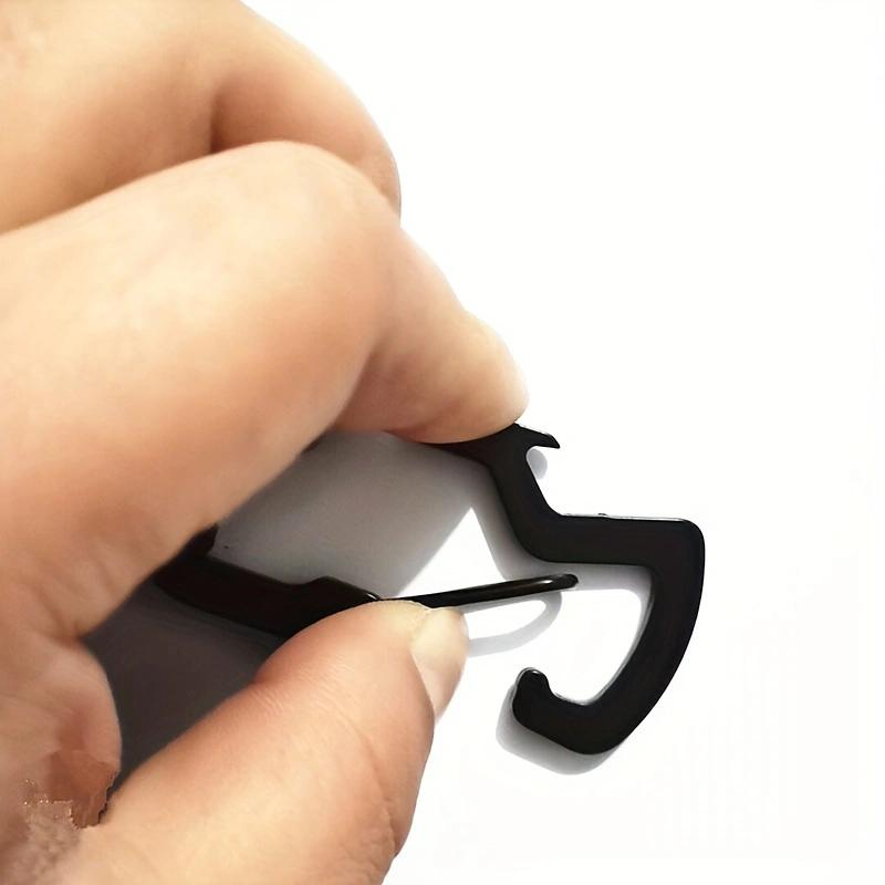 WTEMPO 4PCS Outdoor Mountaineering Key Chains Multifunctional Zinc Alloy Mountaineering Buckle Stainless Steel Weave Key Chain with Ring