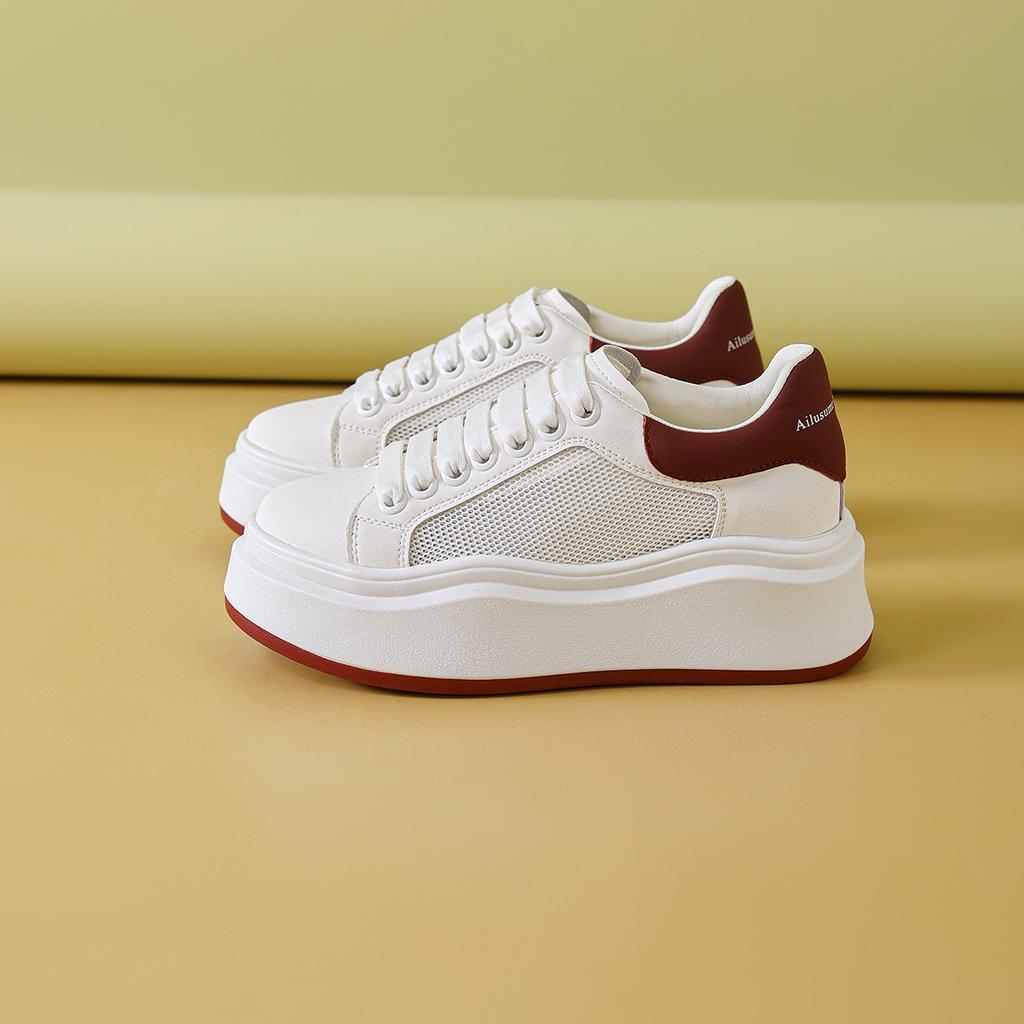 Thick-soled Inner Height-increasing Board Shoes Women's Spring New Leather Wavy-soled White Shoes Muffin Sports and Leisure Shoes