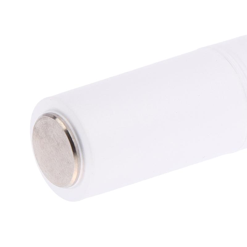 1 stk Aaa til Aa/Aa til C/D batterikombinasjonsadapteretuiet Oppbevaringsbokskonverter