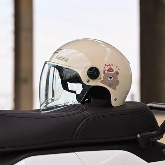 

Unisex Lightweight Cute Electric Battery Car Safety Helmet One Size білий
