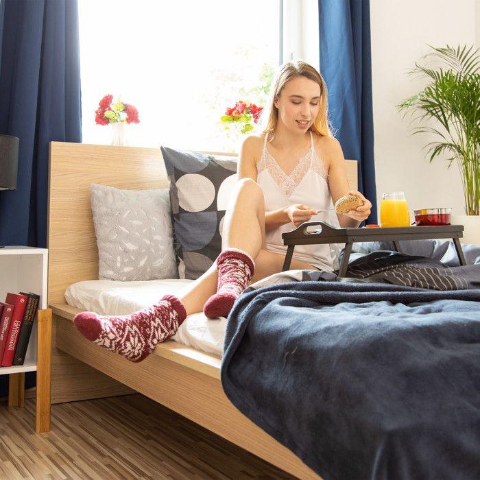 Relaxdays Tablette de Lit Bambou Pliant Poignées Rebords Plateau de Service &amp; Petit Déjeuner, 22x61,5x30cm, Marron Foncé