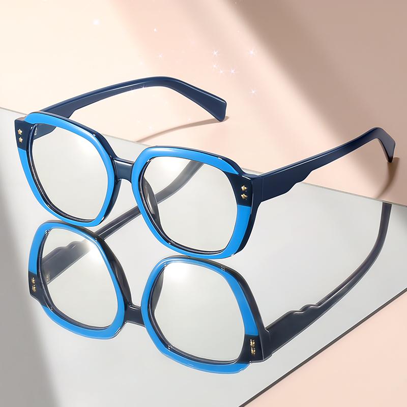 The New Large-framed Classic and Simple Flat Lens with Star Accents Is a Daily Wear and Decoration Item for Street Photography