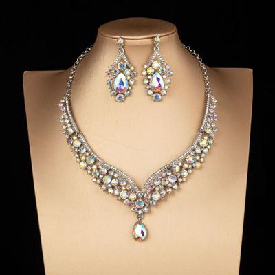 1 Set Braut Ohrringe Halskette Wassertropfenförmige Strasssteine ​​Schmuck Geometrisch Verstellbares Schmuckset für Hochzeit