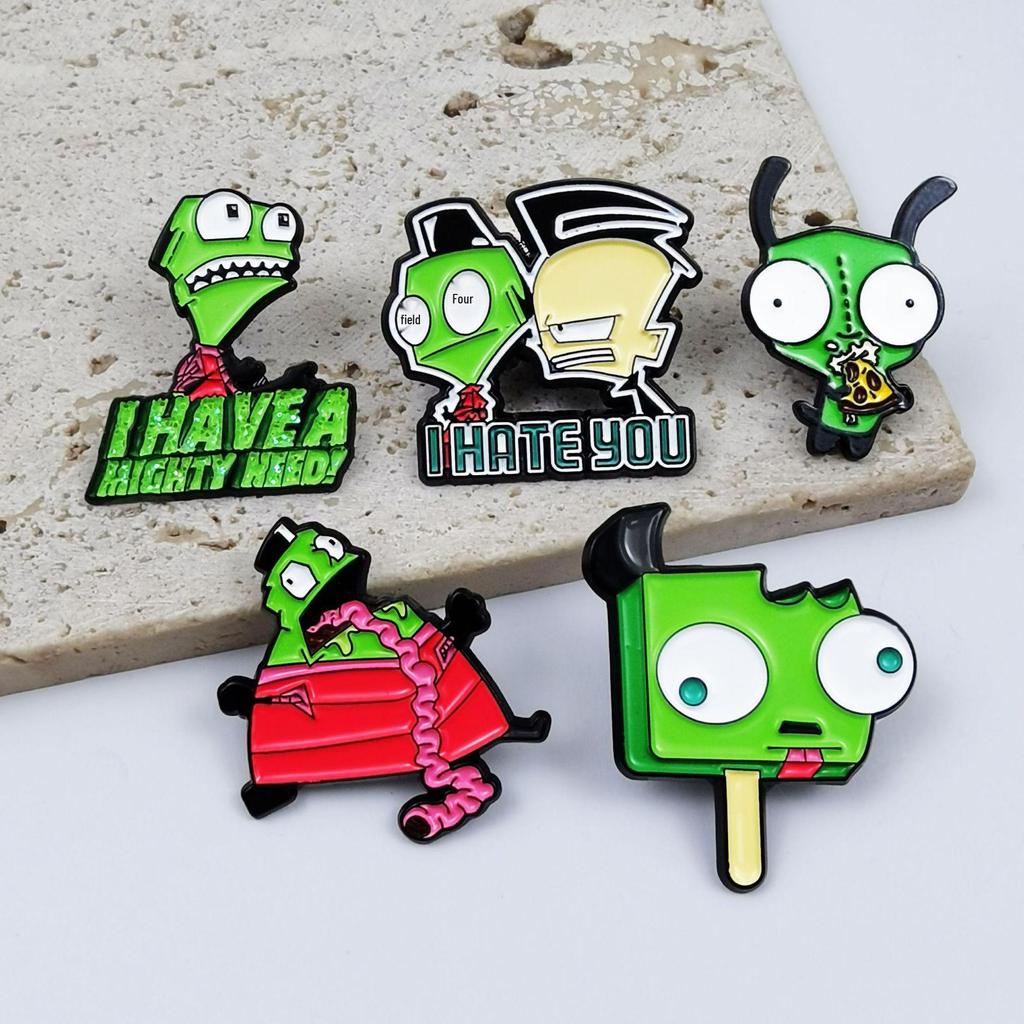 Creative Cute Green Alien Cartoon Brooch: Anime Character Badge & Backpack Metal Ornament