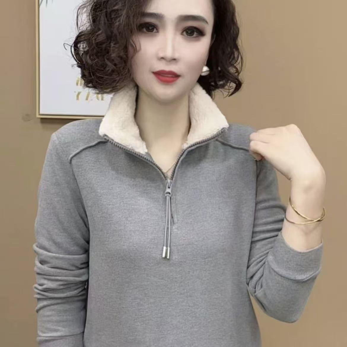 

2025 autumn and winter new products fashionable versatile age-reducing and thin zipper bottoming shirt women s top 5XL світло-сірого кольору