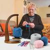 Wooden Yarn Holder Magnetic Rotating Yarn Ball Stand Knitting Tools Wool Ball Winder Rotation Spinner Crochet Yarn Holder